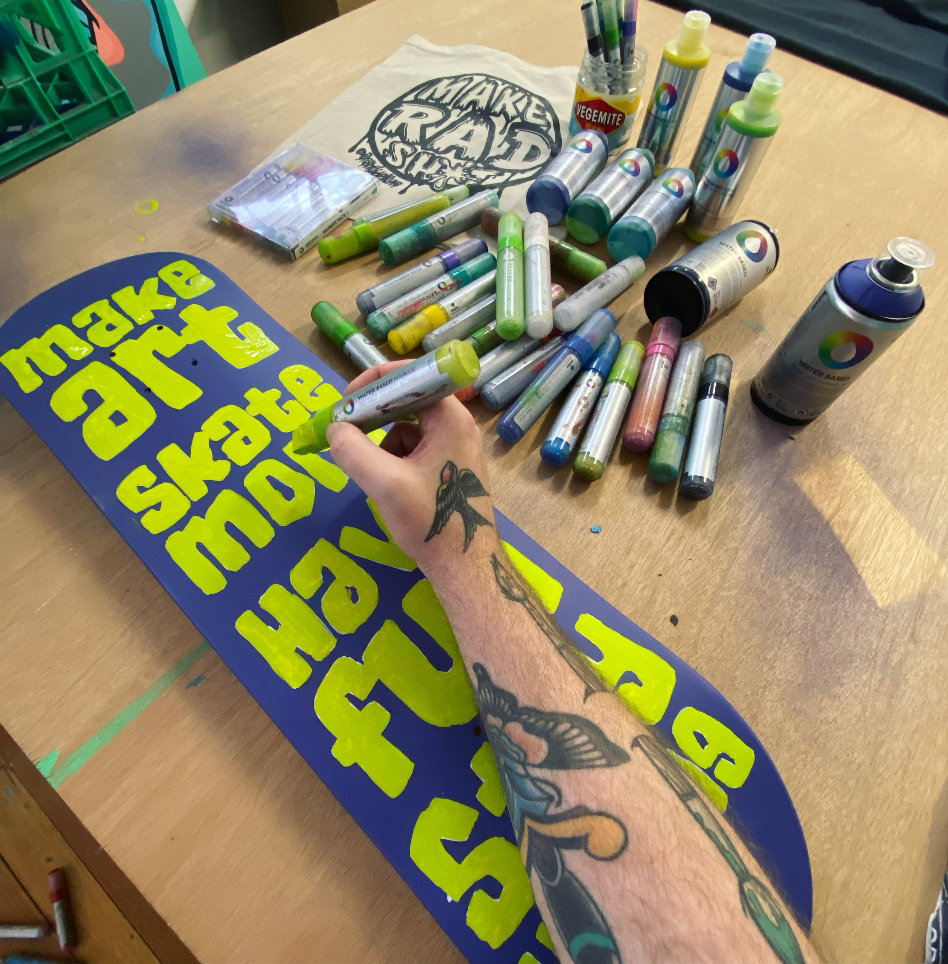 18+ Beers n Boards Art Session